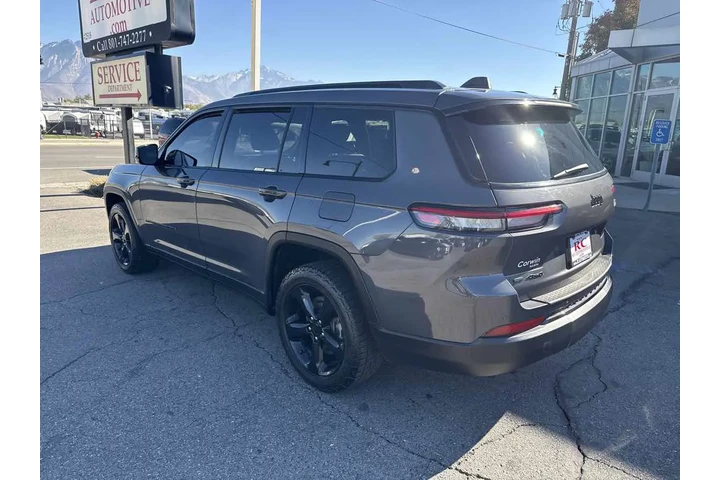 $29910 : 2021 Grand Cherokee L Altitude image 8