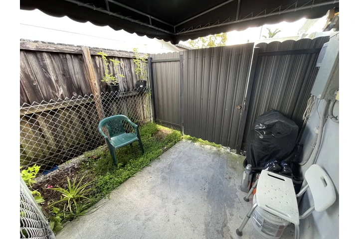 $1300 : Apartamento en excelente zona image 6