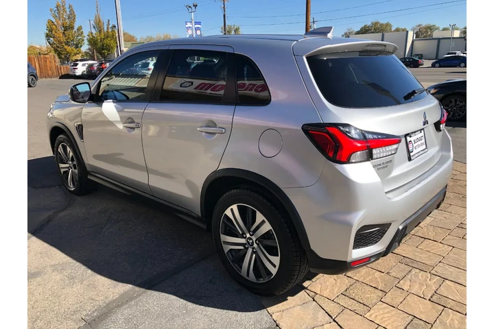 $16990 : 2021 Outlander Sport 2.0 SE 4 image 5