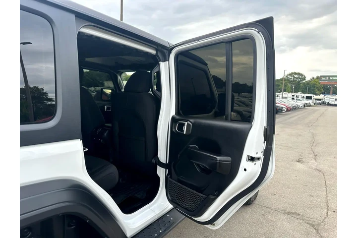 $25980 : 2018 Wrangler Unlimited Sport image 10