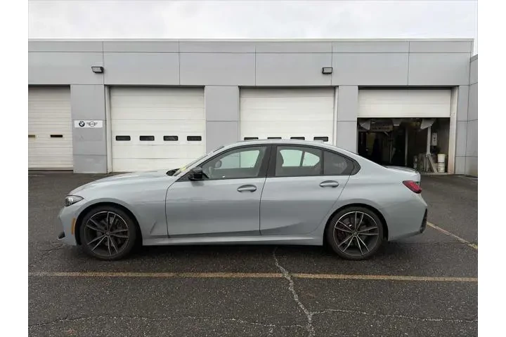 $38943 : BMW 3 Series 2023 AWD 330i x image 4