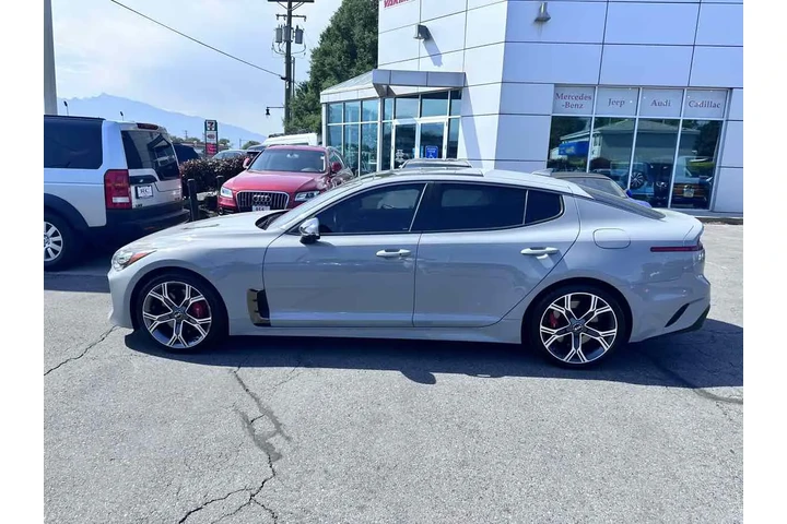 $20910 : 2019 Stinger GT1 image 9