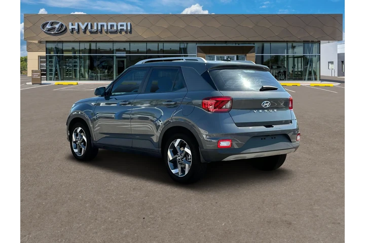 $23000 : Hyundai VENUE 2025 SEL 4dr C image 5