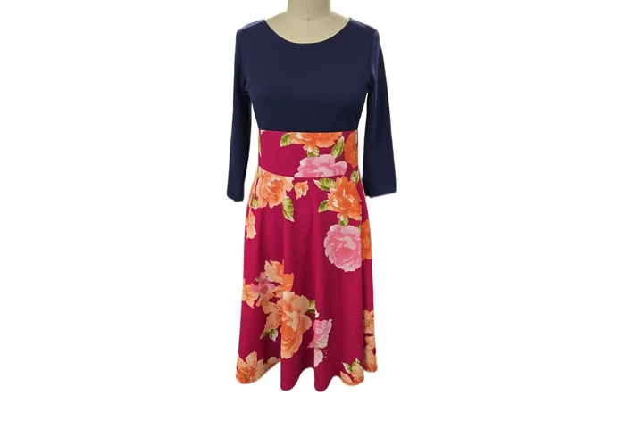 $10 : VENDO  VESTIDOS Y FALDAS image 7