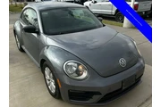 $17650 : Volkswagen Beetle 2018 2.0T thumbnail