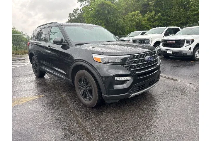 $32990 : Ford Explorer 2024 AWD XLT 4 image 1
