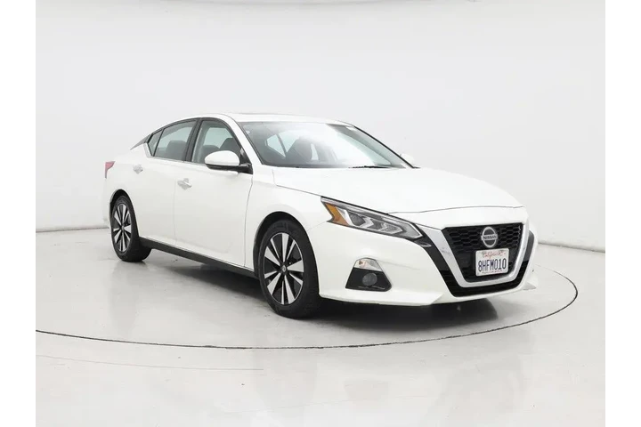 $14998 : Nissan Altima 2019 2.5 SL 4d image 1