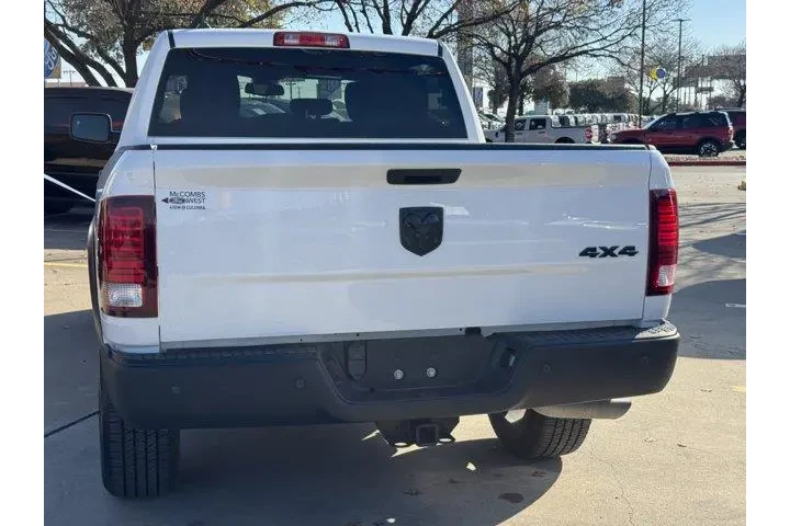 $31778 : Ram 1500 Classic 2023 4x4 SL image 8