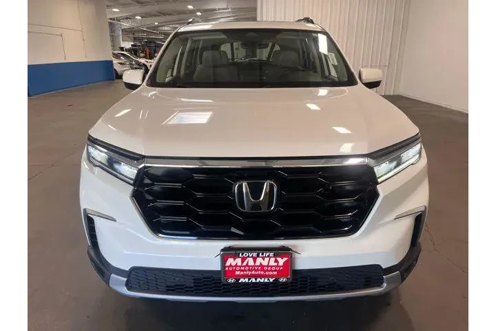 $39920 : Honda Pilot 2023 AWD Touring image 8