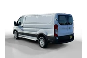$34993 : Ford Transit 2024 250 3dr SW thumbnail