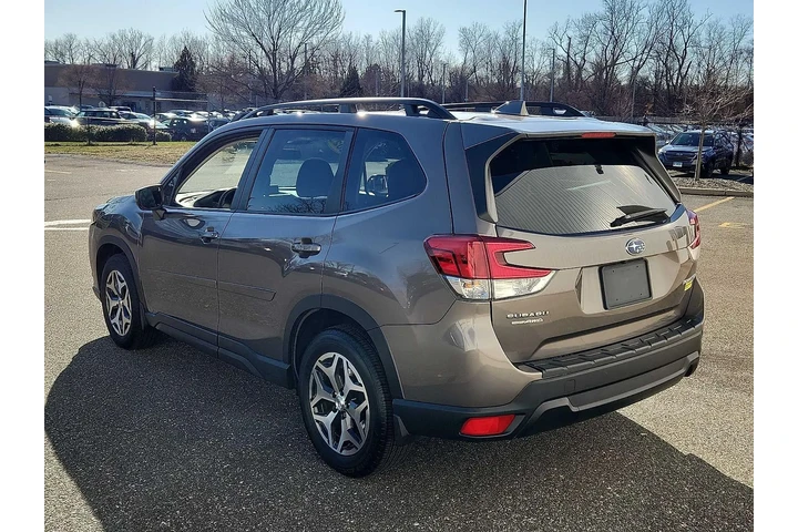 $26995 : Subaru Forester 2023 AWD Pre image 4