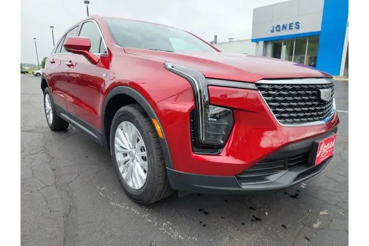 $34987 : Cadillac XT4 2024 4x4 Luxury image 7