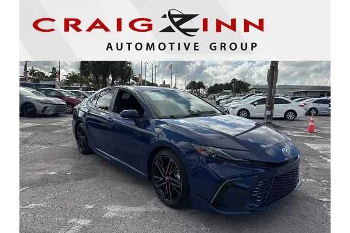 $30988 : Toyota Camry 2025 SE 4dr Sed image 1