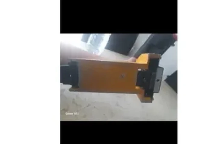 $2500 : Engrapadora BOSTITCH image 4