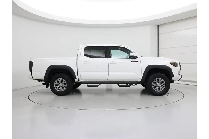 $33998 : Toyota Tacoma 2019 4x4 TRD P image 7
