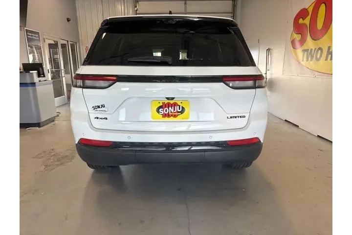 $29962 : Jeep Grand Cherokee 2023 4x4 image 5