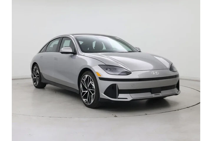 $32998 : Hyundai IONIQ 6 2023 AWD Lim image 1
