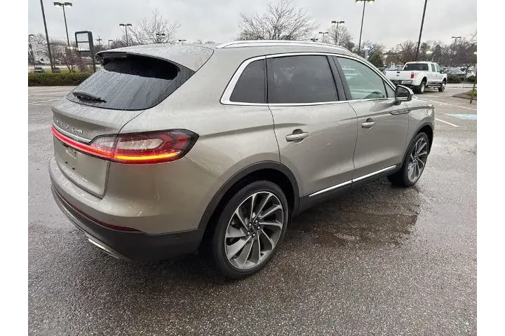 $39500 : Lincoln Nautilus 2023 AWD Re image 9