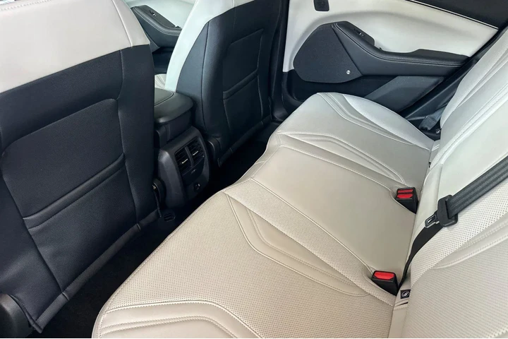 $27500 : Ford Mustang Mach-E 2022 Pre image 7