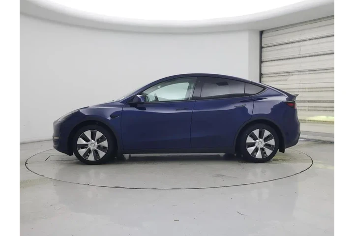 $28998 : Tesla Model Y 2021 AWD Long image 3