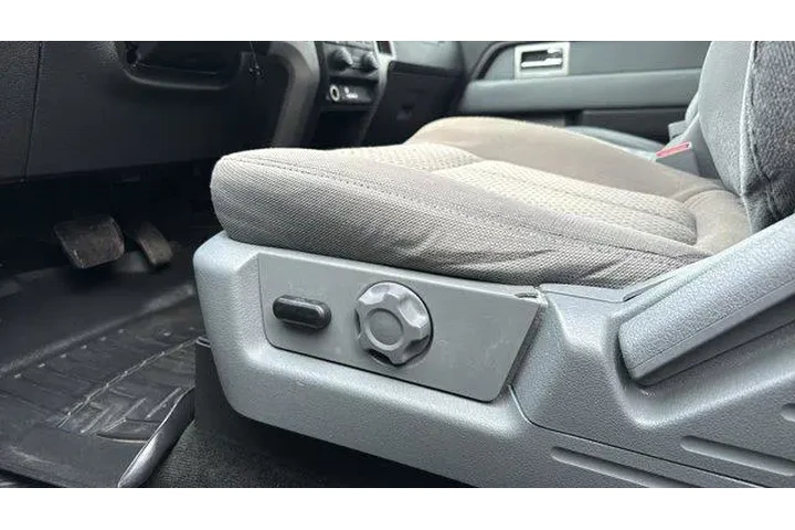 $12457 : Ford F-150 2011 4x4 XLT 4dr image 10