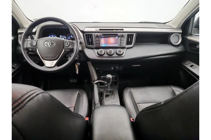 $19998 : Toyota RAV4 2017 LE 4dr SUV image 9