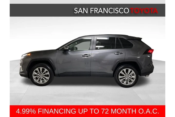 $30988 : Gold Certified2022 RAV4 XLE P image 2