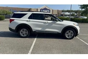 $29936 : Ford Explorer 2022 AWD XLT 4 thumbnail