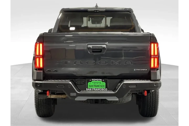$51988 : Gold Certified2024 Tacoma Hyb image 4