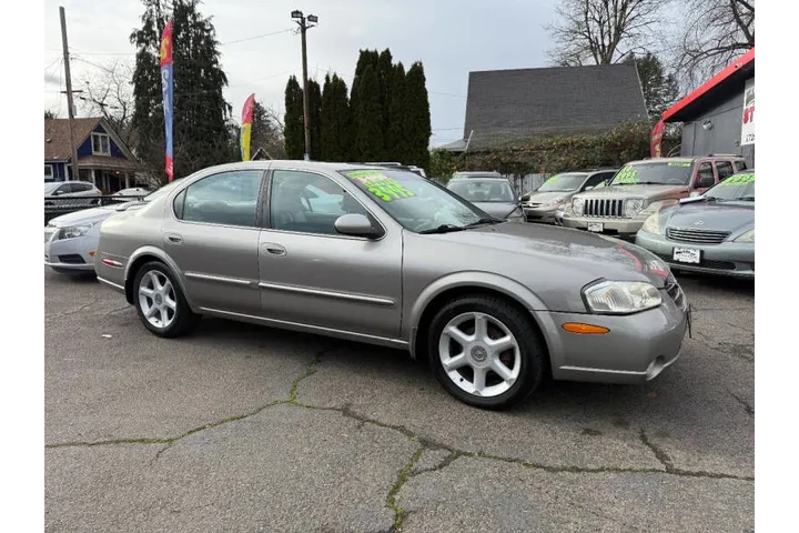 $3995 : 2001 Maxima SE image 3