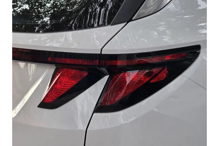 $22819 : Hyundai TUCSON 2024 SE 4dr S image 9