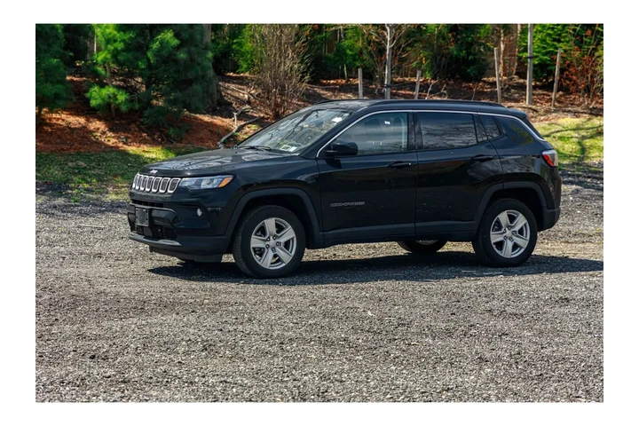 $17795 : Jeep Compass 2022 4x4 Latitu image 3