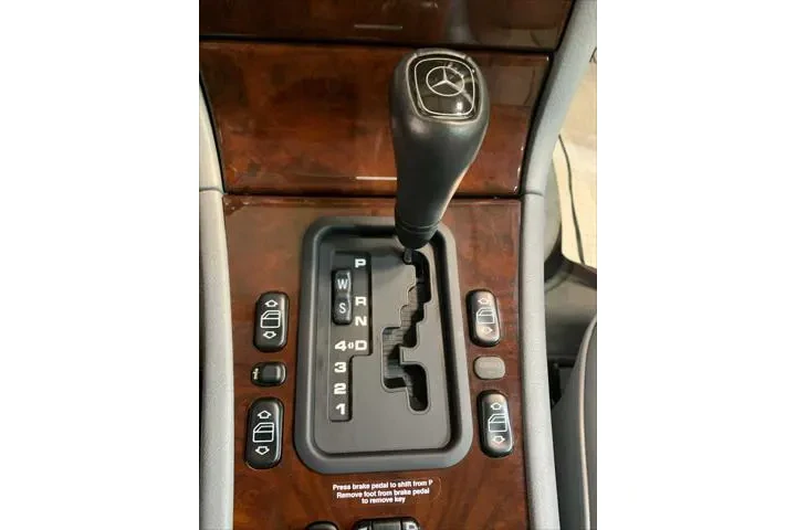 $17989 : Mercedes-Benz E-Class 1998 A image 7