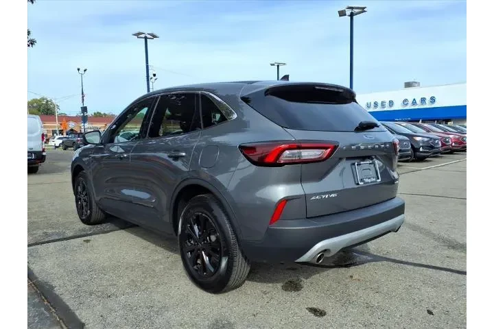 $22980 : Ford Escape 2023 AWD Active image 9