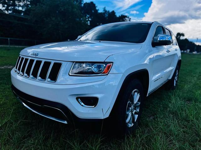 $13400 : 2015 JEEP GRAND CHEROKEE image 4