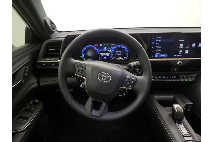 $36998 : Toyota Crown 2023 AWD Limite image 10