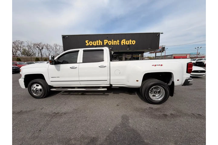 $31988 : 2017 Silverado 3500HD image 8