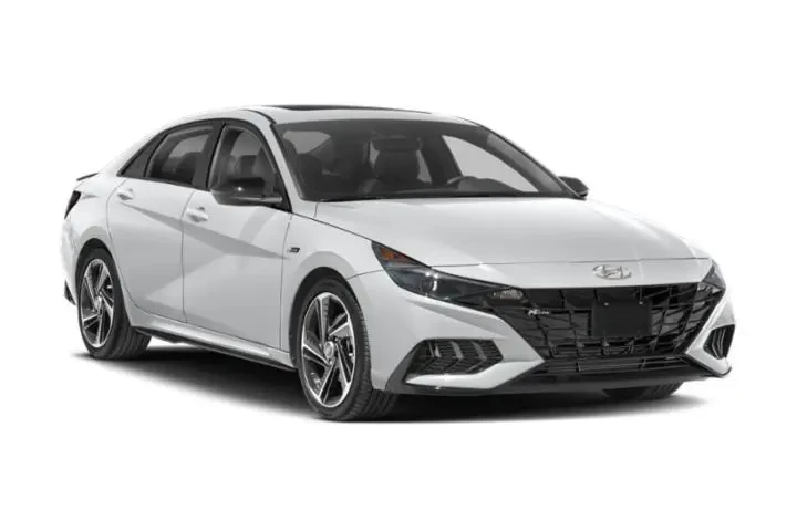 $21208 : Hyundai ELANTRA 2021 N Line image 6