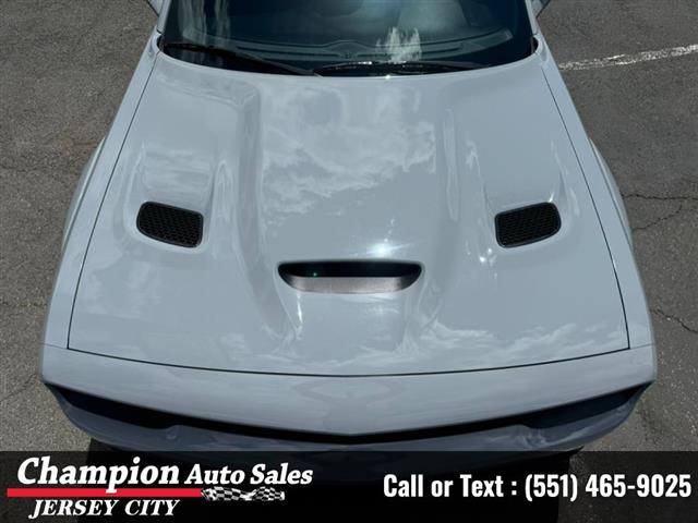 Used 2021 Challenger R/T Scat image 2