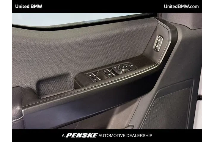 $30495 : Ford F-150 2021 4x4 XL 4dr S image 3