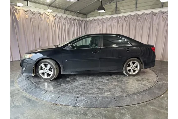 $7399 : Toyota Camry 2014 SE 4dr Sed image 7