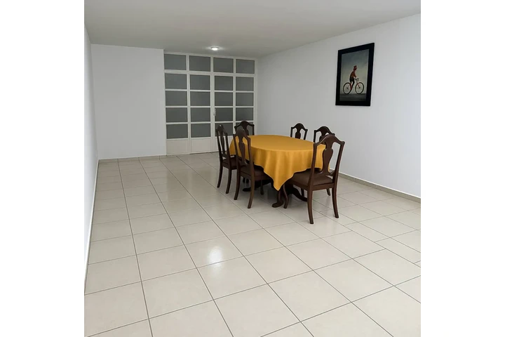 $160 : Casa en Venta Huanchaco image 3