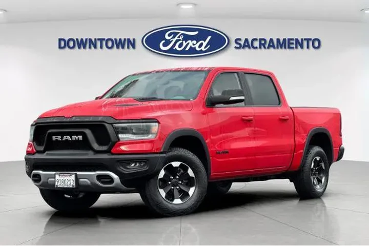 $37963 : Ram 1500 2022 4x4 Rebel 4dr image 2