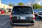 $8990 : 2014 Town & Country Touring thumbnail