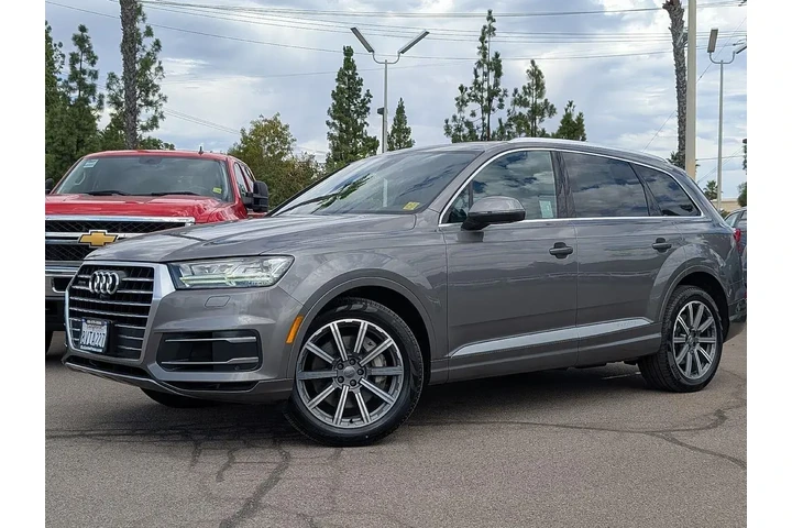 $21798 : Audi Q7 2018 AWD 3.0T quattr image 2