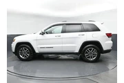 $15526 : Jeep Grand Cherokee 2021 4x4 thumbnail