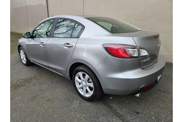 $5499 : 2010 MAZDA3 i Touring image 4