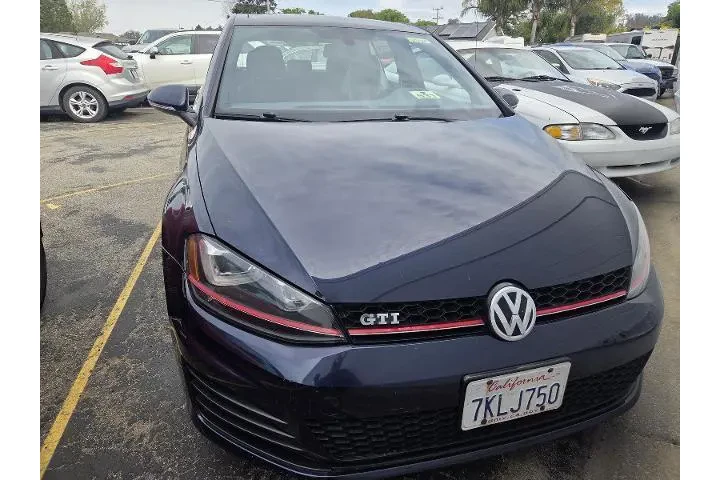 $13950 : Volkswagen Golf GTI 2015 S 4 image 2