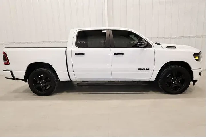$39500 : Ram 1500 2023 4x4 Big Horn 4 image 2