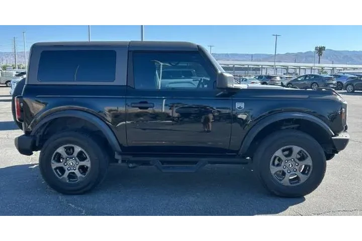 $31800 : Ford Bronco 2021 4x4 Base 2d image 3